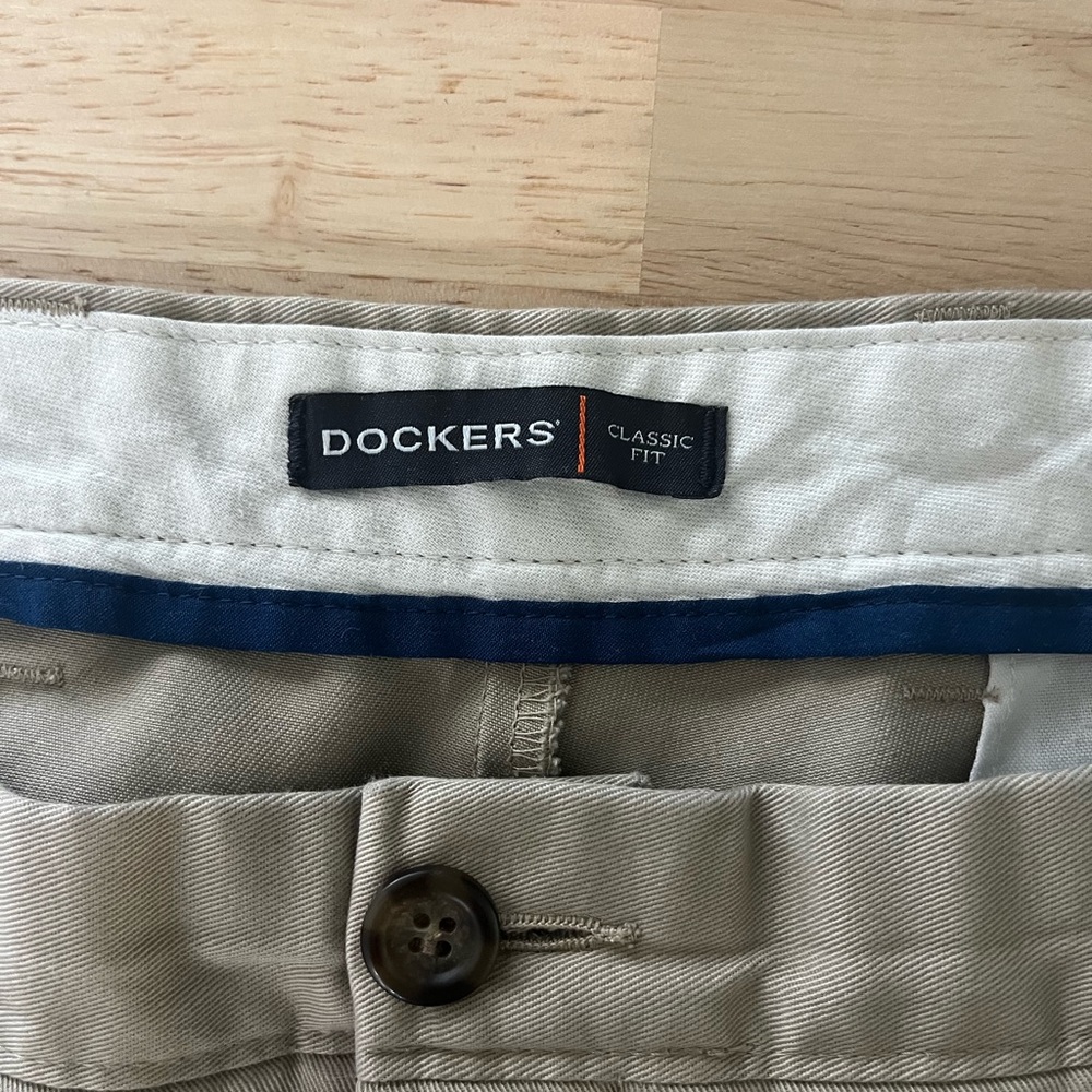 Dockers slacks - Picture 7 of 9